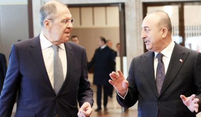 Ankara’da Çavuşoğlu ile görüşen Lavrov’dan tahıl koridoru çıkışı